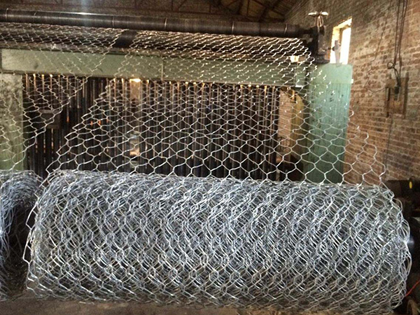 三拧石笼网图片2