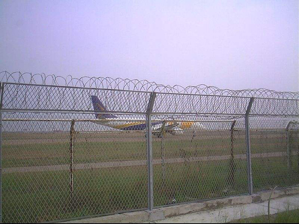 机场护栏网图片2