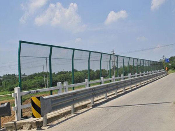 桥梁护栏网图片3