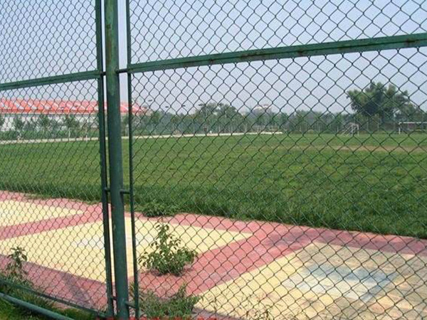 体育场护栏网图片3