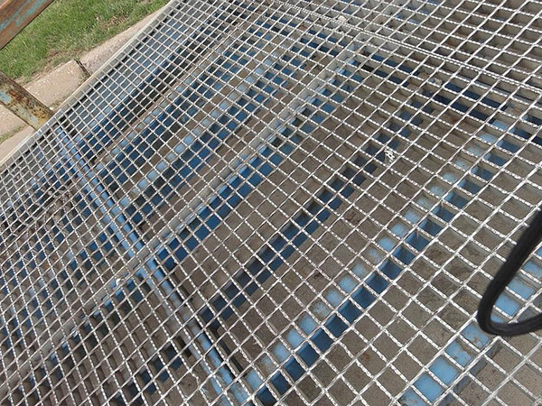 防滑钢格板图片4