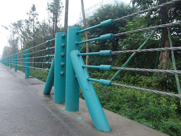 缆索护栏图片4